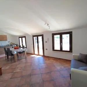 https://zeus-casa-vacanza.hotelsalgherosardinia.com